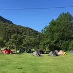 Kyrping Camping Lodge *