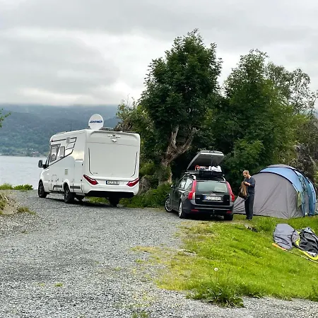 אכסניה Kyrping Camping *