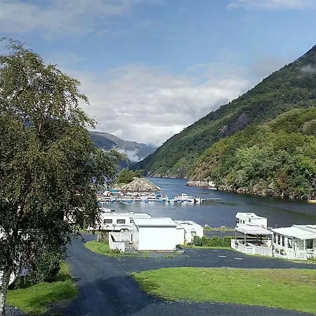 ロッジ Kyrping Camping *