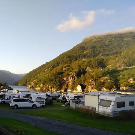 אכסניה Kyrping Camping Kyrping