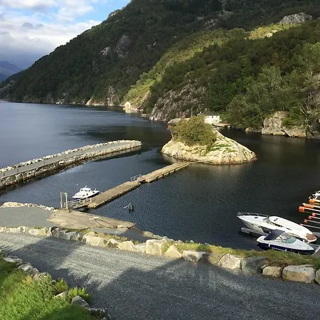 Kyrping Camping ロッジ